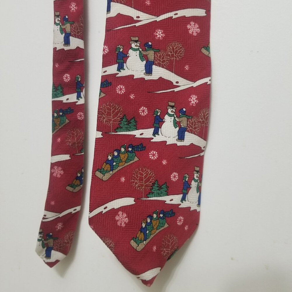 great gift: EUC textured red wintery silk Milano tie